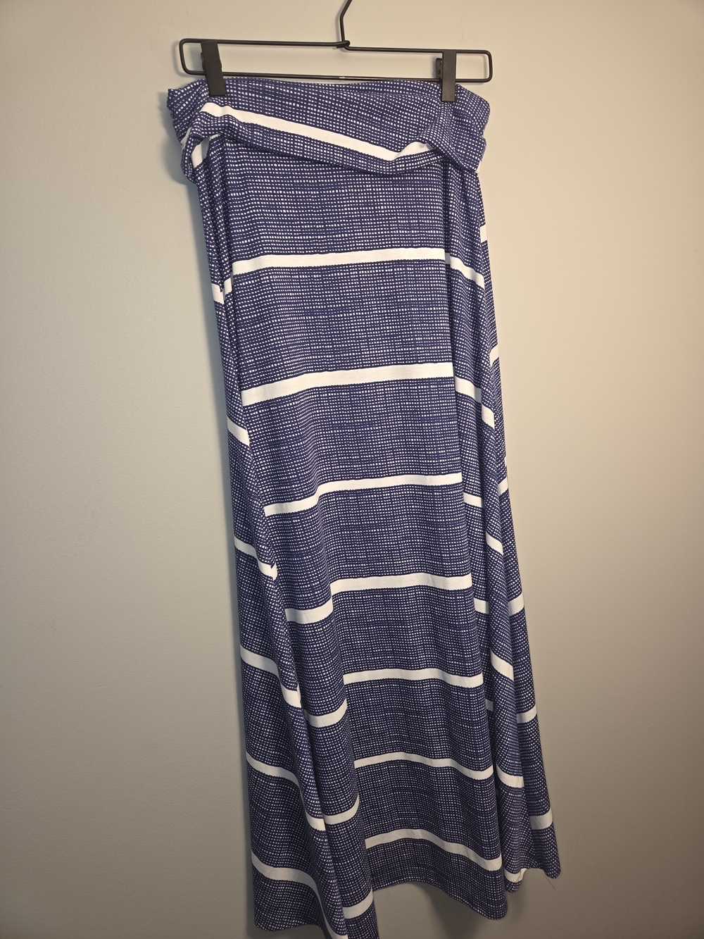 LuLaRoe Navy and White Striped Maxi Skirt Dress